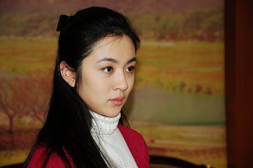 李保田献唱片头曲女儿尾随