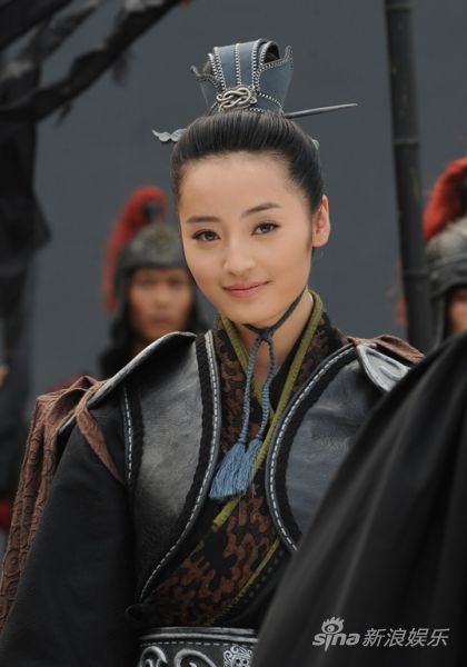 秦雪《内线前传》一改温柔形象演间谍