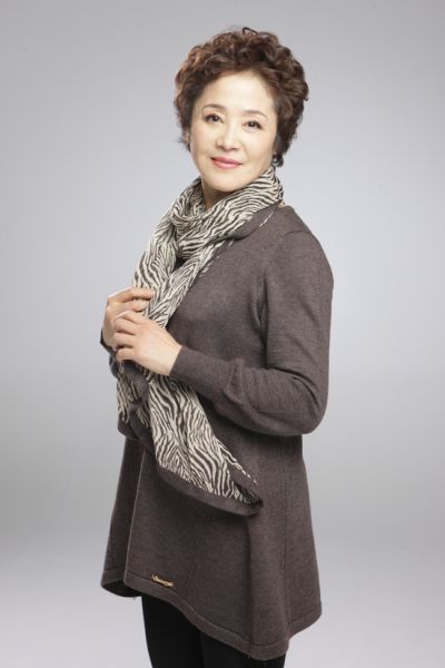 《经济适用男》热播 盖克戏里戏外反差大