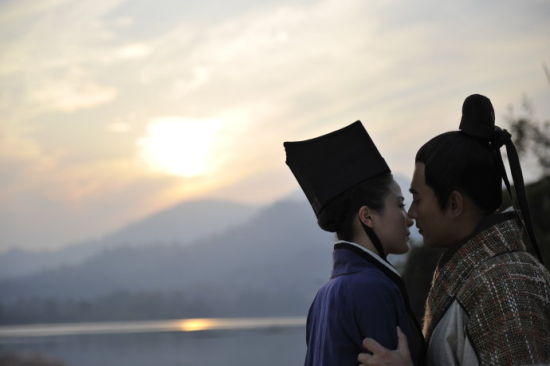 《仙女湖》陈龙与反串的贡米