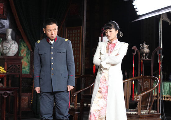 新浪娱乐讯 正在北京电视台影视频道热播的女性励志传奇《母亲,母亲