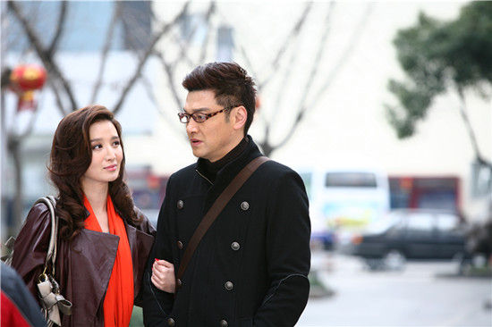 《而立之年》张萌王策燃爱情火花(图)