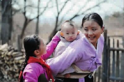 《长白山下我的家》剧照