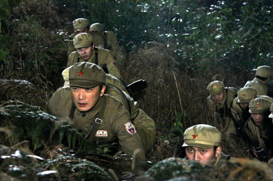 新浪娱乐讯 近日,为党十八大献礼的大型红色主题电视剧《追捕渣滓洞