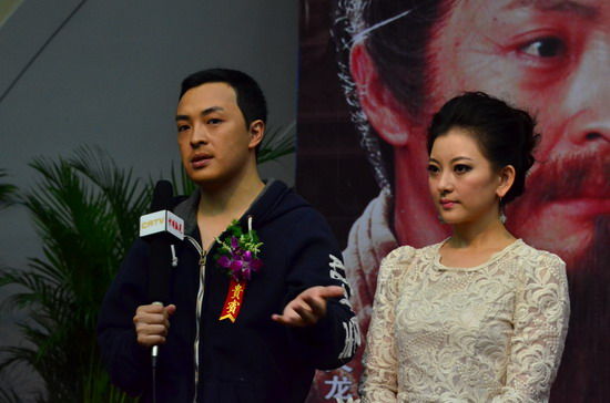 31 18:01:15 新浪娱乐 富大龙,黄娟,卓凡,王希之 富大龙和黄娟 主创及