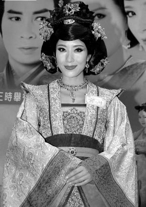 《宫心计》姚金铃 杨怡(饰)