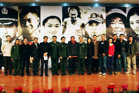 书记李扬,公安部消防局宣传处罗秀华处长,河南省消防总队李存安政委