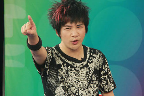 《歌声传奇》王中王比赛大张伟获赞最励志