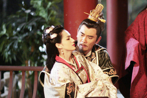 陈慧儿(蓝燕饰)与杨广(赵文瑄饰)