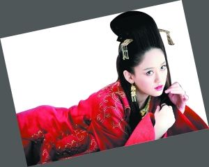 陈乔恩版东方不败非常妖艳。