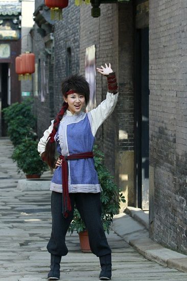 杨紫《胭脂霸王》颠覆形象赢喝彩