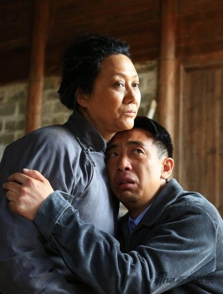 《油菜花香》热拍 马班长范雷变身痴情郎