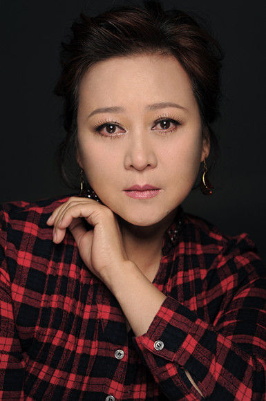 《新编辑部故事》开播 黄爱玲再当星妈_手机新浪网