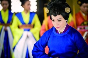 张可颐“化身”腹黑女官