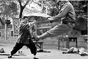 抗日剧雷人桥段（资料图）