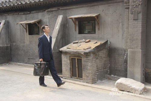 朱亚文变身大款Mr.han