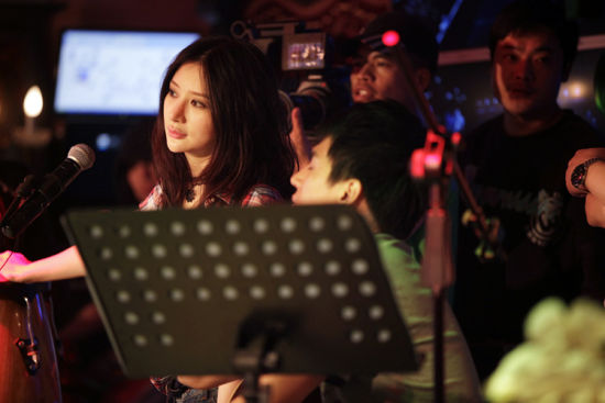 熊乃瑾在《女人帮-妞儿2》中圆音乐梦