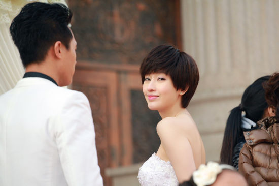 《美丽背后》张俪