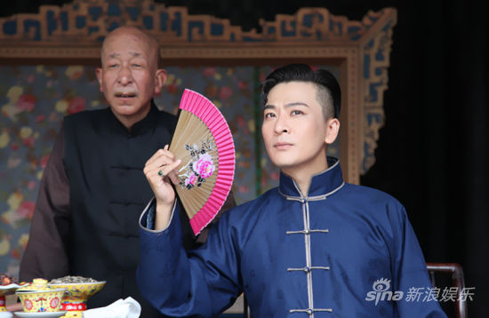 于毅《打狗棍》中演伪娘