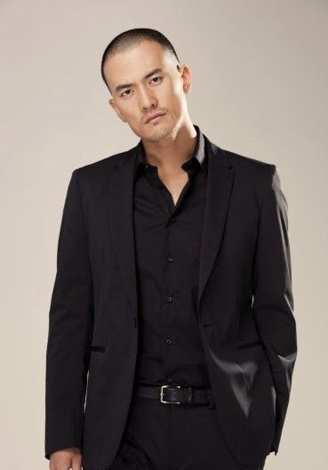 《大秦帝国2》开播 赫子铭演古人研读古书