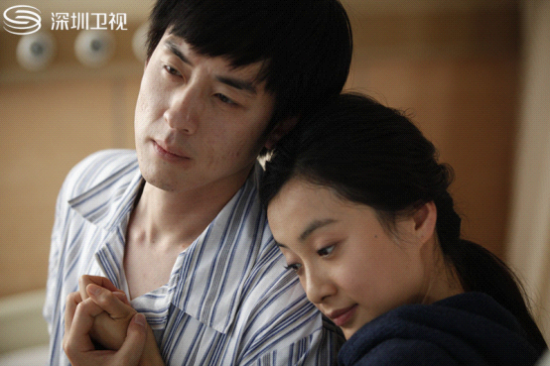 《小爸爸》齐大胜小艾假戏真做(图)