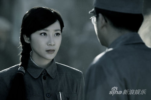 赵子惠化身干练八路军“女神”