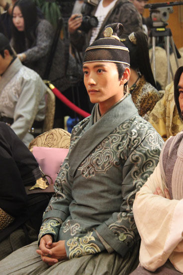 《龙门飞甲》男主角张峻宁