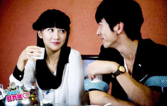 潘时七与修杰楷“甜蜜相恋”