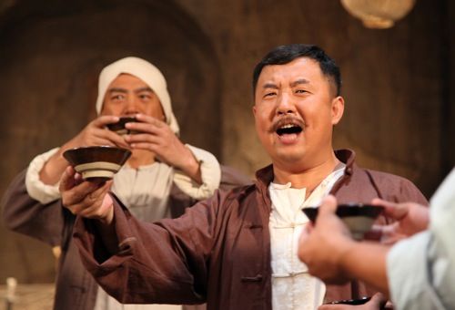 宁文彤化身“义气代言人”