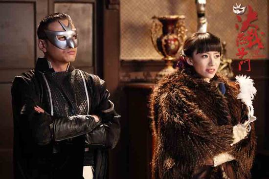 燕子李三（杨烁饰）与马小宛（刘萌萌饰）