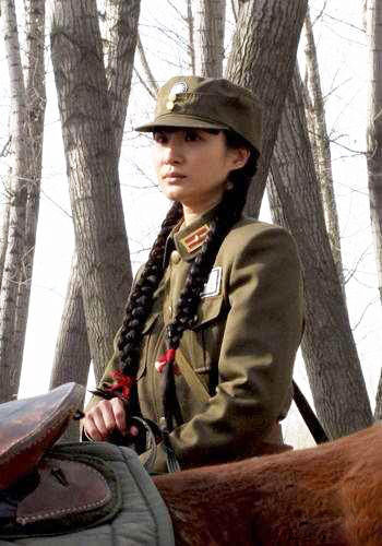 《石光荣的战火青春》林好饰王百灵