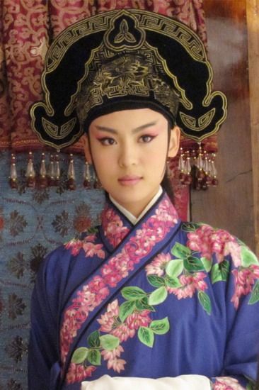周放《宫锁连城》演绎百变名伶