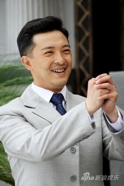 富大龙诠释另类军官亦正亦邪