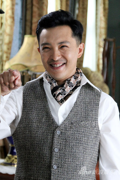 王珂[微博],吴谨西等主演的谍战剧《破阵》正在横店热拍,富大龙在剧中