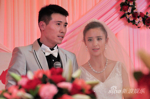 李乃文,佟丽娅"婚纱照"