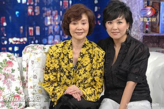 归亚蕾因丈夫不拍吻戏 叶世荣谈葬礼婚礼(组图)