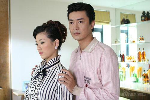 剧中扮演男一号的完美男人李进荣,日前正在上海进行另一部电视剧