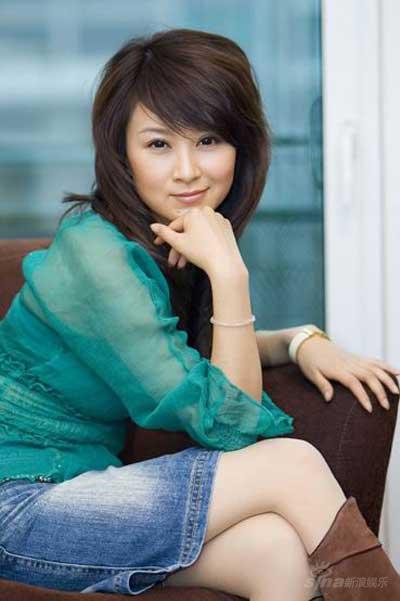 高榕四部剧同时热播 为忙宣传四地跑(组图)