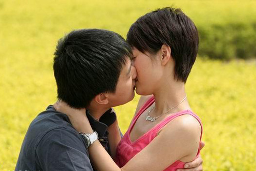 等众多演员全力打造,知名作家石康 (blog) 编剧,著名导演赵宝刚亲自