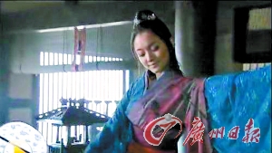 65集，龙套妹为西川益州牧刘璋独舞表演