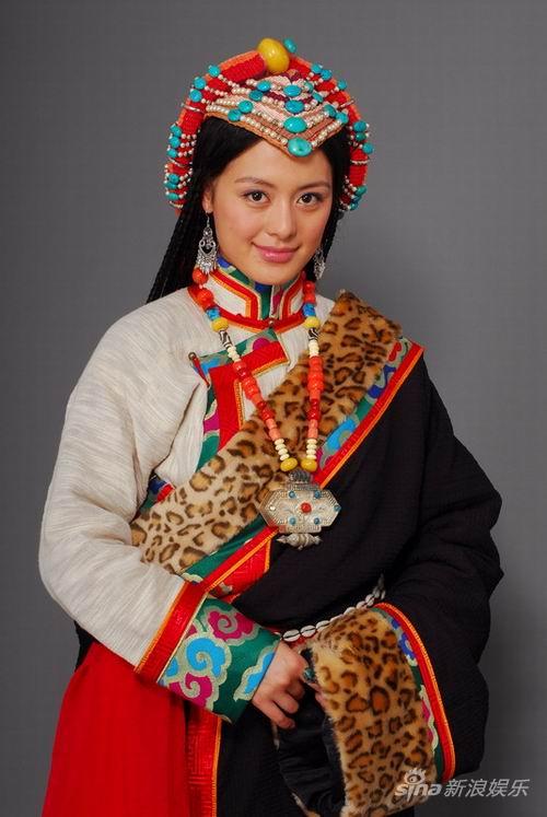 《香格里拉》热拍 王力可定妆照曝光(组图)