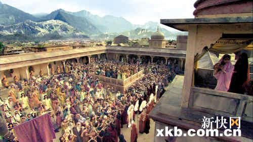 请注意，图片中有多个双胞胎