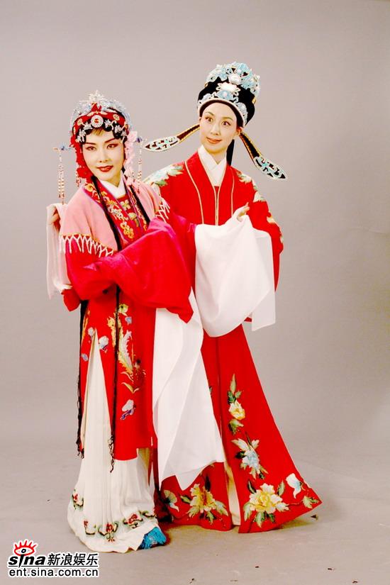 《舞台姐妹》主演越剧造型