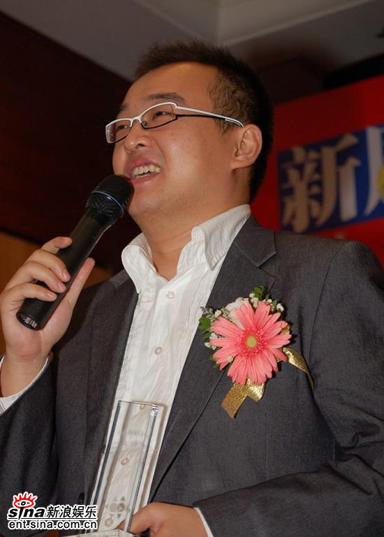 央视美食节目《满汉全席》主持人朱轶