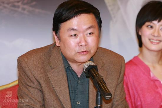 图文:《甜蜜蜜》开播发布会--导演高希希讲话