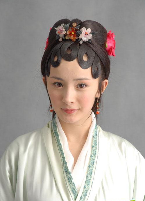 杨幂饰演的晴雯造型