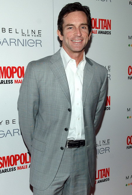 节目开播就就担任主持人的杰夫-普罗斯特(资料图片)