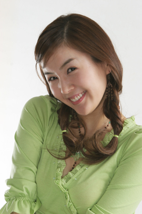 张英兰,"我长得象金泰熙"