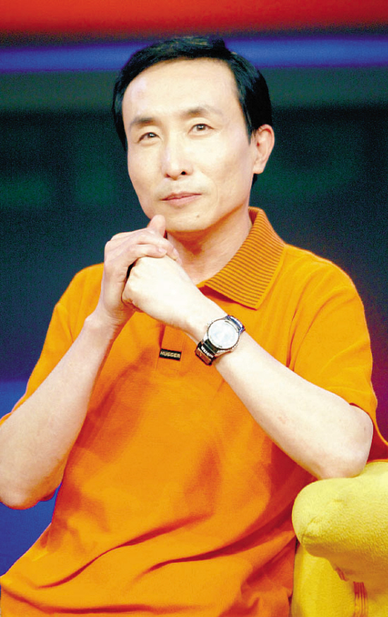 巩汉林:根一辈子扎在心里