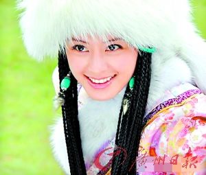 《香格里拉》女主角卓玛，由王力可扮演